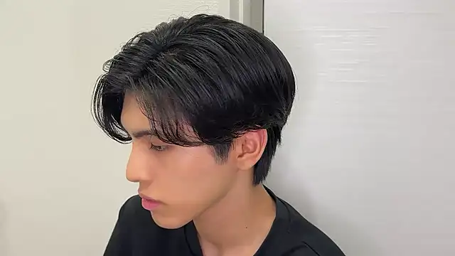 Lio kun online show from 10/22/25, 08:03