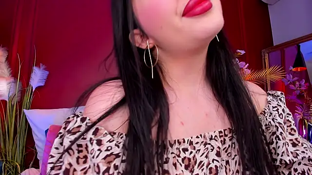 Mayzzie online show from 07/18/26, 07:39