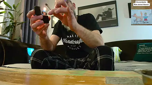 Snapshot of Kingsscepter chatting on 02/11/25, 05:50 Kingsscepter online show from 02/11/25, 05:50