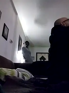 Snapshot of Kingsscepter chatting on 03/08/25, 12:11 Kingsscepter online show from 03/08/25, 12:11