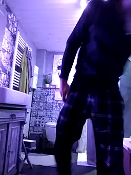 Snapshot of Kingsscepter chatting on 03/17/25, 09:45 Kingsscepter online show from 03/17/25, 09:45