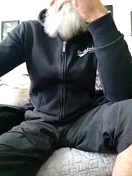 Snapshot of Kingsscepter chatting on 01/06/26, 10:30 Kingsscepter online show from 01/06/26, 10:30