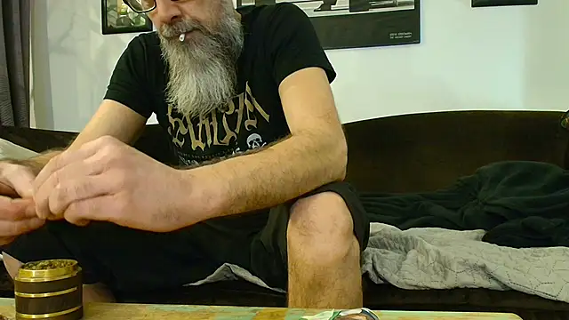 Snapshot of Kingsscepter chatting on 01/08/26, 06:54 Kingsscepter online show from 01/08/26, 06:54