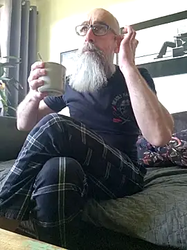 Snapshot of Kingsscepter chatting on 04/01/26, 04:04 Kingsscepter online show from 04/01/26, 04:04