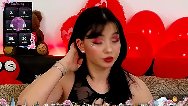 AveryWillow online show from 02/15/25, 12:01