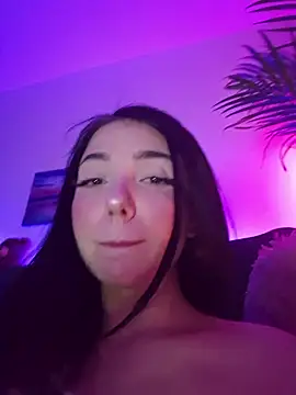 AveryWillow online show from 02/23/26, 03:15