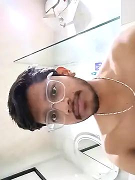 skinnyyyyyyyyy online show from 01/28/25, 03:36