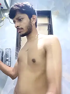 skinnyyyyyyyyy online show from 09/15/25, 04:34