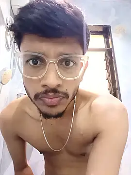 skinnyyyyyyyyy online show from 10/11/25, 04:44