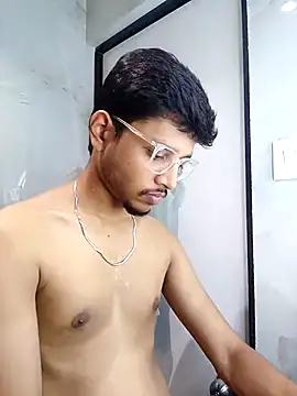 skinnyyyyyyyyy online show from 10/15/25, 05:18