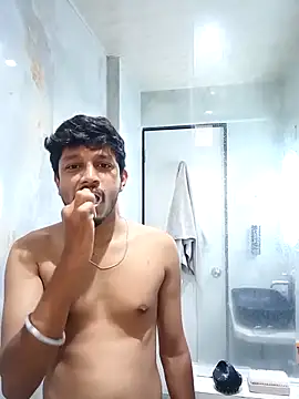 skinnyyyyyyyyy online show from 05/02/26, 03:33