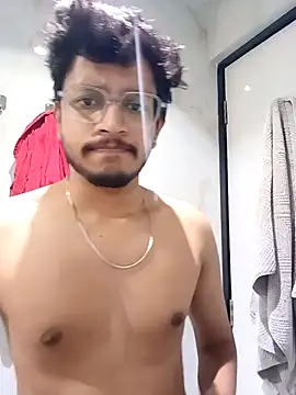skinnyyyyyyyyy online show from 07/13/26, 04:04