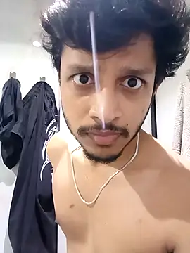 skinnyyyyyyyyy online show from 07/17/26, 04:52