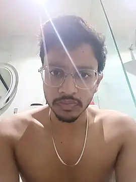 skinnyyyyyyyyy online show from 07/31/26, 04:56