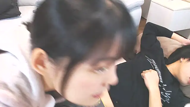 nmnk CH online show from 12/22/24, 05:10