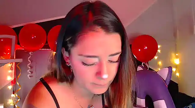 Samanta james19 online show from 02/15/25, 04:56