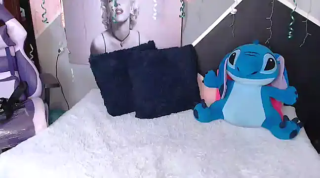 Samanta james19 online show from 03/13/25, 08:22