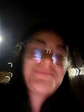 Hanna Kinsley online show from 12/10/24, 10:58