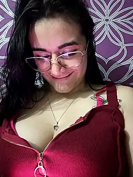 Hanna Kinsley online show from 02/21/25, 05:35