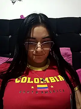 Hanna Kinsley online show from 03/21/25, 03:44