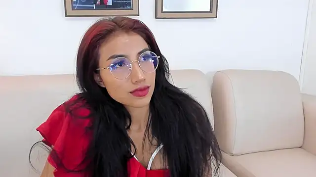 naomiii   online show from 01/29/25, 01:16