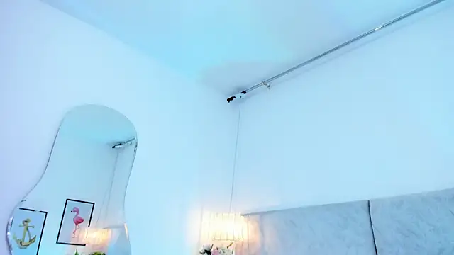 naomiii   online show from 02/23/26, 11:40