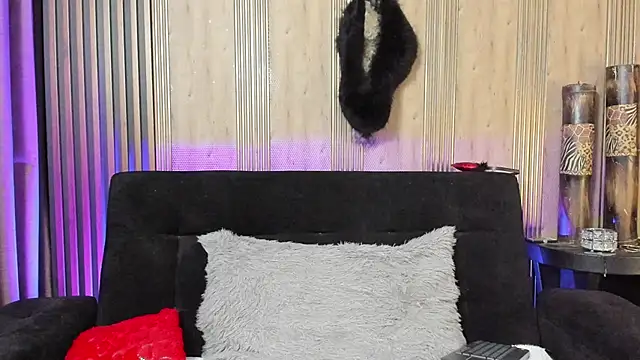 AdeleMourfg online show from 11/06/25, 12:55