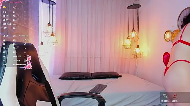 Snapshot of MAGIC_SOFI chatting on 02/28/25, 08:39 MAGIC SOFI online show from 02/28/25, 08:39