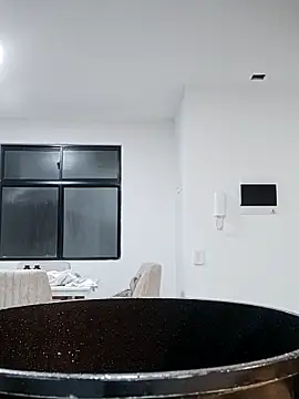  Prinscarlet  online show from 04/19/26, 03:50