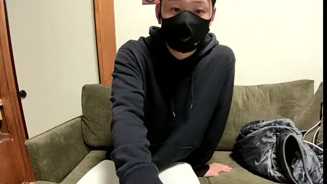 tuki fu online show from 01/10/25, 12:15