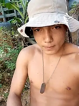 Snapshot of tayson_ chatting on 01/27/25, 03:18 tayson online show from 01/27/25, 03:18