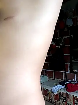 Snapshot of tayson_ chatting on 02/14/25, 06:08 tayson online show from 02/14/25, 06:08