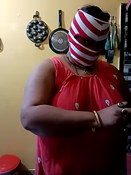 monaa online show from 03/28/26, 04:50