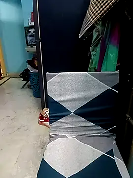 monaa online show from 04/07/26, 02:28