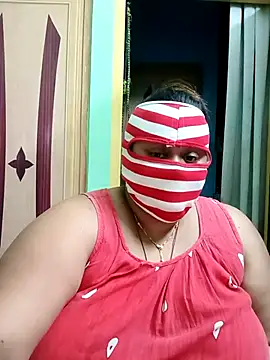 monaa online show from 04/18/26, 04:55