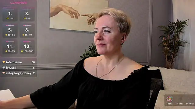 Snapshot of Nika_Smit chatting on 03/15/25, 11:19 Nika Smit online show from 03/15/25, 11:19