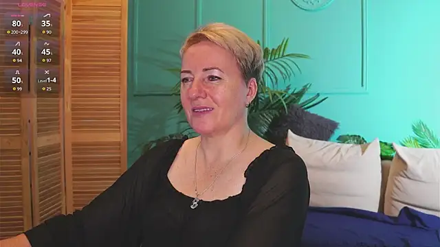 Snapshot of Nika_Smit chatting on 09/14/25, 05:17 Nika Smit online show from 09/14/25, 05:17