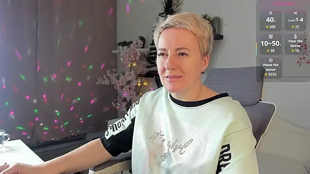 Nika Smit online show from 01/09/26, 11:02