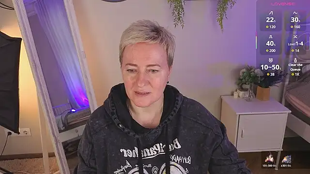 Nika Smit online show from 03/27/26, 10:26