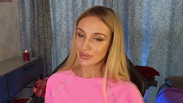 Megan Kira online show from 03/10/26, 10:42