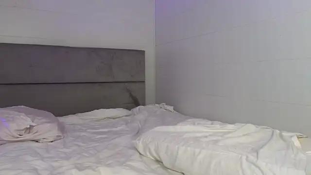 Megan Kira online show from 06/18/26, 10:30