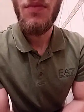 hoot denis28 online show from 01/12/25, 04:10