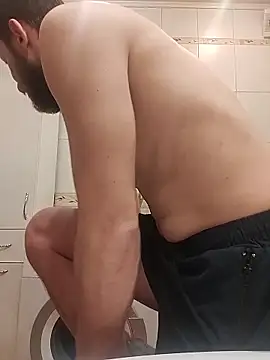hoot denis28 online show from 03/02/26, 04:03
