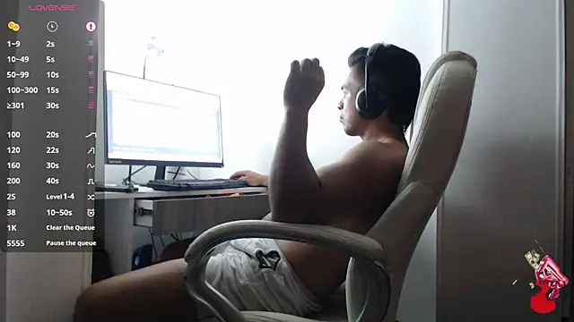 estebandelouis online show from 03/20/25, 12:19