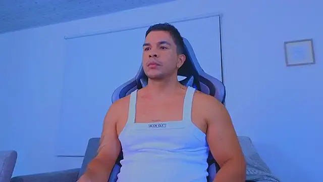 estebandelouis online show from 06/26/26, 01:48