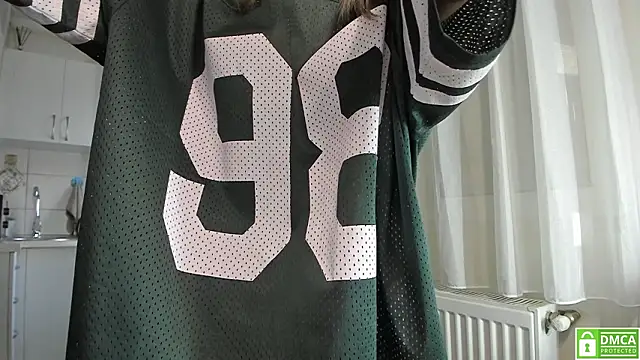 Anahi1993 online show from 03/22/26, 05:22