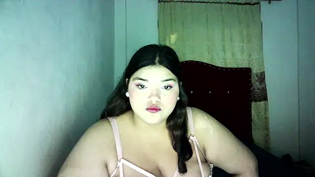 Snapshot of kira_vegaa chatting on 01/23/25, 02:23 kira vegaa online show from 01/23/25, 02:23