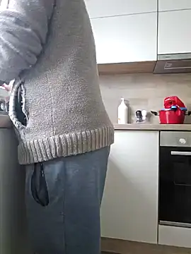 lapa525 online show from 12/10/24, 09:33