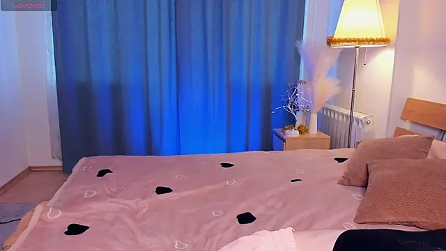 VickieVici online show from 12/07/24, 09:17