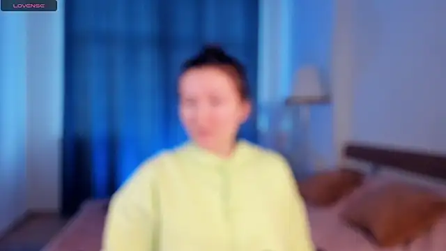 VickieVici online show from 12/08/24, 09:24